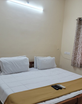 Medhaa Rooms